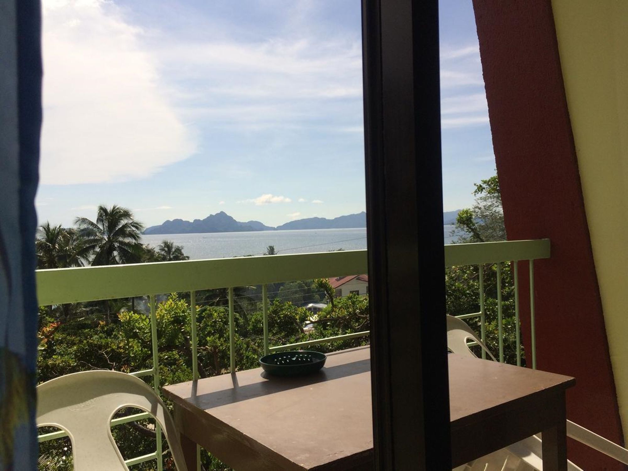 Columbus Inn El Nido Exterior foto